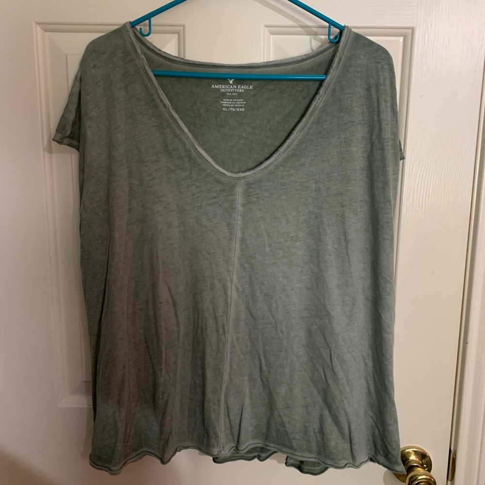 American Eagle T-shirt